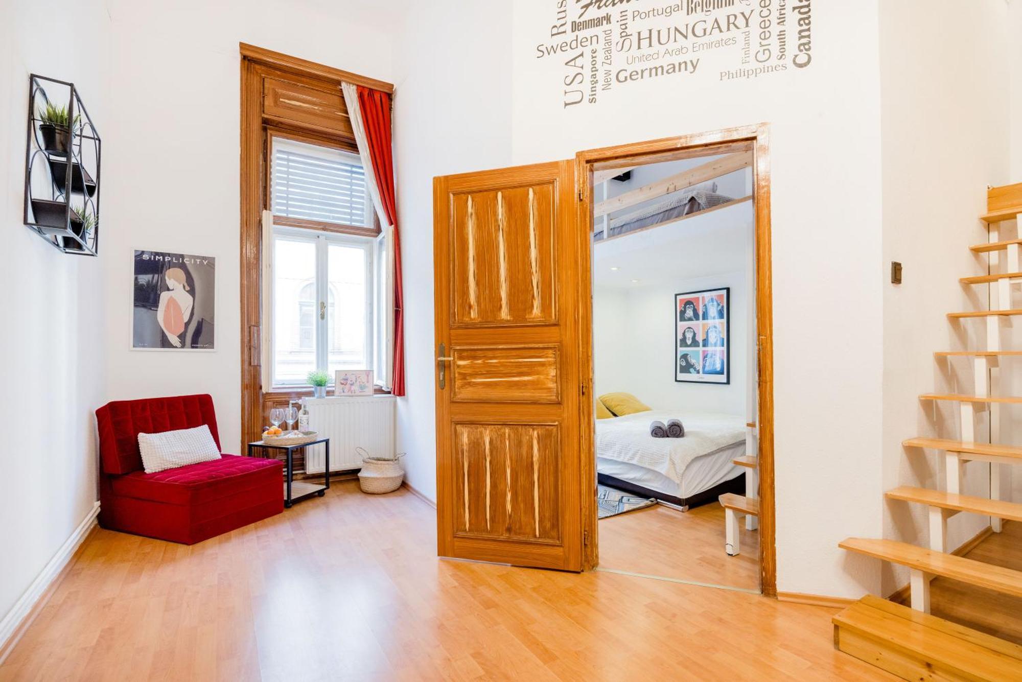 Just Chillin Apt-Budapest Most Historic Landmarks Экстерьер фото